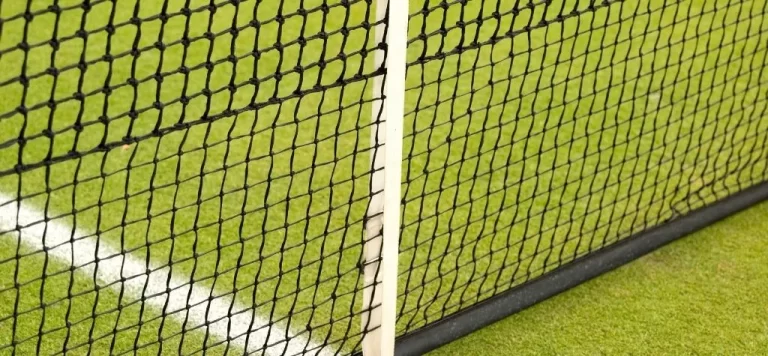 5 Benefits of Artificial Grass for Tennis Courts