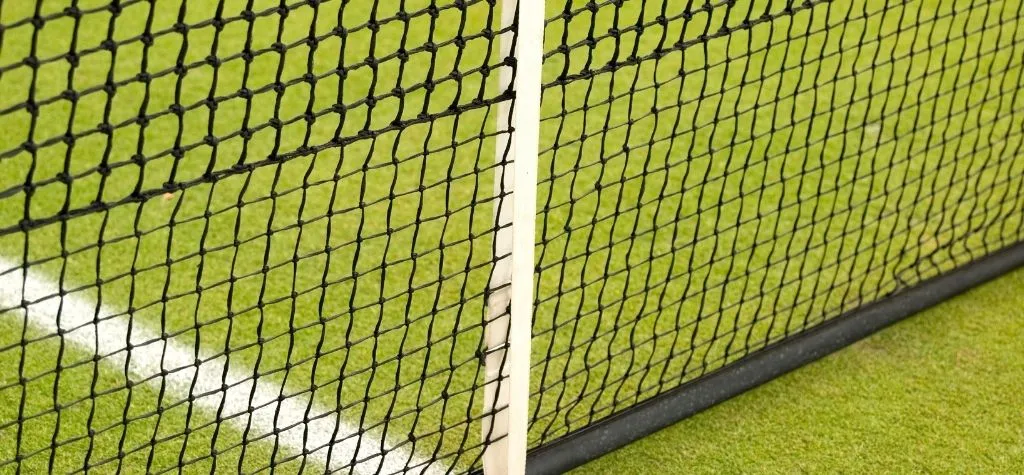5 Benefits of Artificial Grass for Tennis Courts